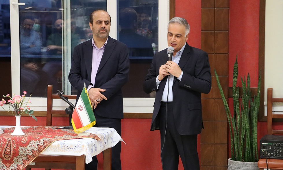 آئین تجلیل و قدردانی از بازنشسته شرکت صبانفت برگزار شد آئین تجلیل و قدردانی از بازنشسته شرکت صبانفت برگزار شد