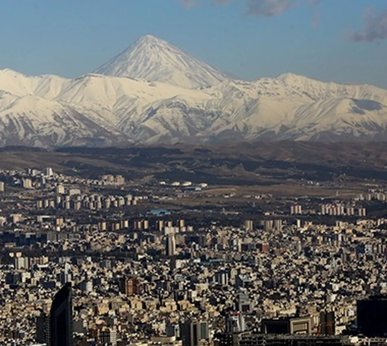 دستگاه‌ها در طرح ملی مسکن سنگ اندازی نکنند