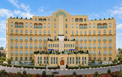 بازسازی زائرسرای شماره یک مشهد